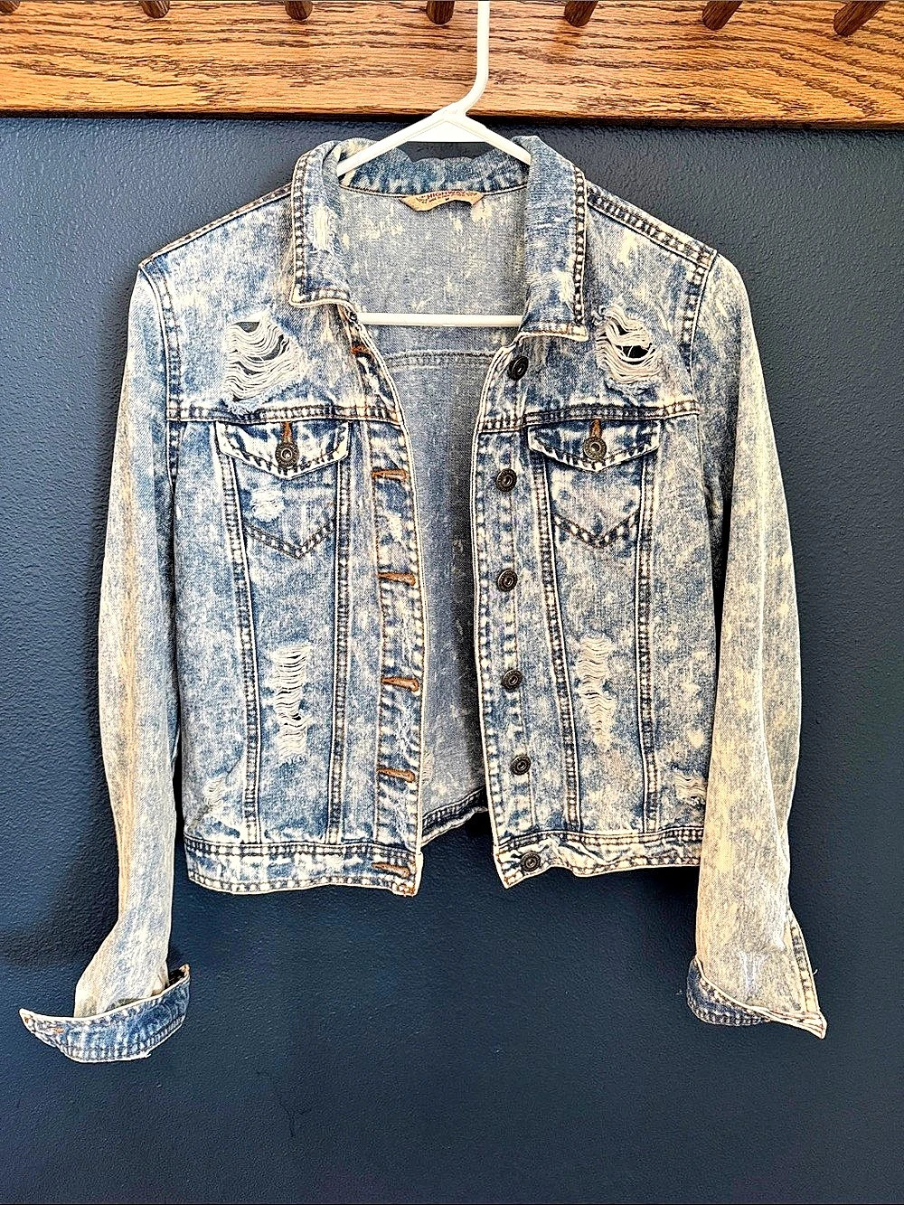 Highway Jeans Denim Jacket Distressed Blue Size Medium